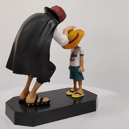 Figurine Shanks le Roux avec Luffy - One Piece™ - Figurine Manga France