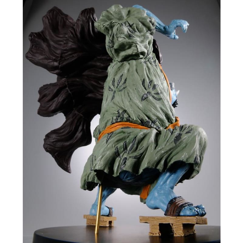 Figurine Jinbei Paladin des Mers - One Piece