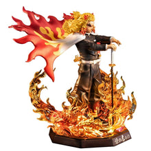 Charger l&#39;image dans la galerie, Figurine Kyojuro Rengoku - Demon Slayer
