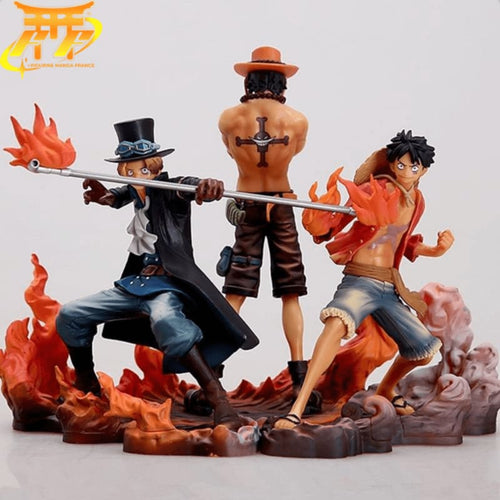 Figurine des 3 frères Luffy, Ace et Sabo du célèbre manga One Piece™