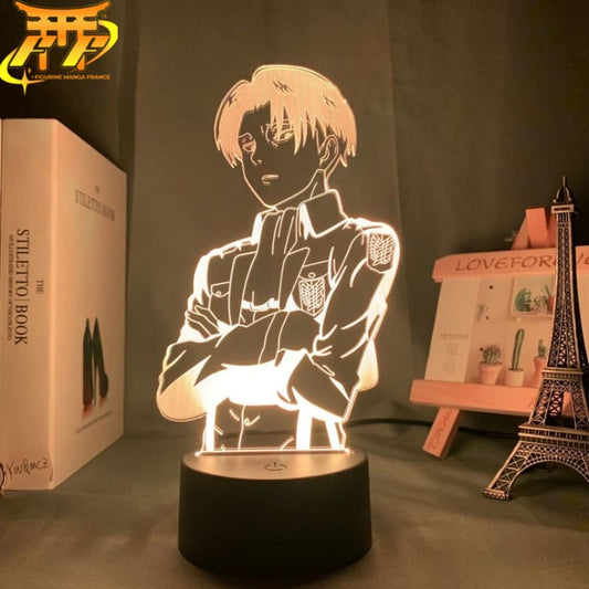 Lampe LED Livaï (Rivaille) Ackerman - Attaque des Titans™ - Figurine Manga France